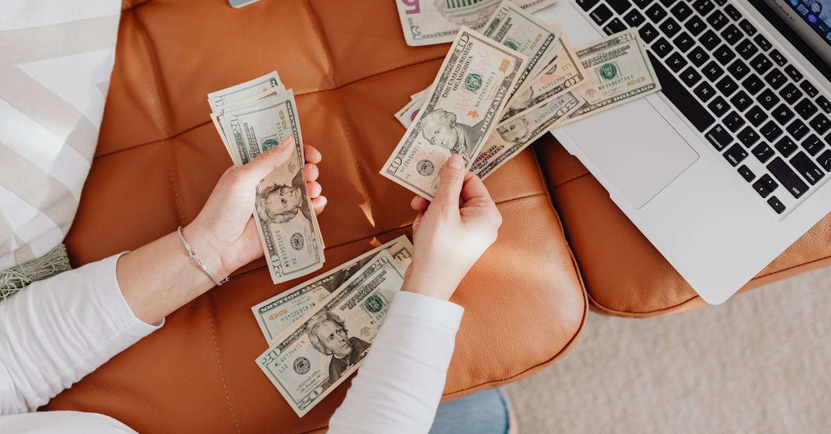 découvrez comment l'économie numérique transforme le paysage commercial moderne, favorise l'innovation, et redéfinit les interactions entre les entreprises et les consommateurs. plongez dans les tendances et les enjeux du digital pour rester compétitif dans un monde en constante évolution.