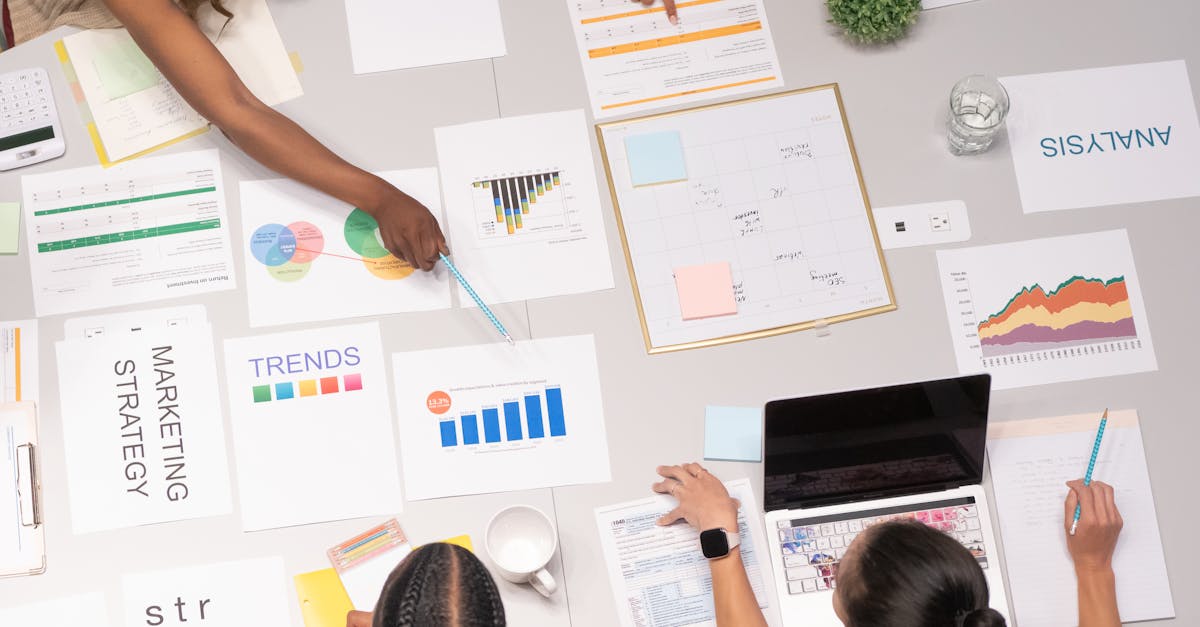 optimisez la visibilité de votre entreprise avec notre guide sur le seo b2b. apprenez les meilleures pratiques pour attirer des clients professionnels et booster votre chiffre d'affaires grâce à des stratégies de référencement ciblées.