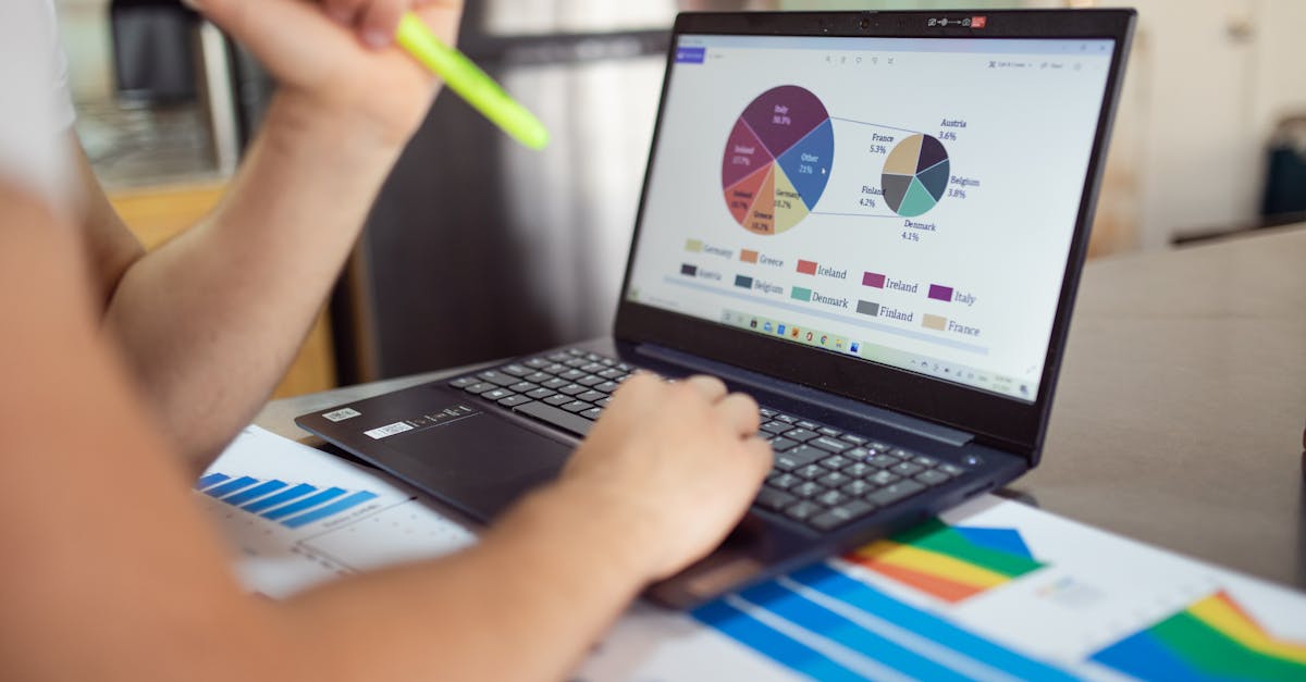découvrez des stratégies de vente efficaces pour booster vos performances commerciales. apprenez à comprendre vos clients, à optimiser votre discours et à conclure des affaires avec succès. transformez votre approche de la vente grâce à des conseils pratiques et des techniques éprouvées.