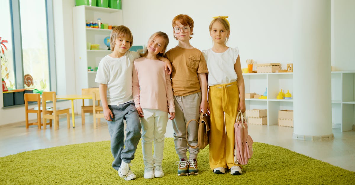 découvrez l'importance de l'amitié et de la convivialité dans nos vies quotidiennes. apprenez comment des interactions amicales peuvent améliorer votre bien-être et renforcer vos relations sociales.