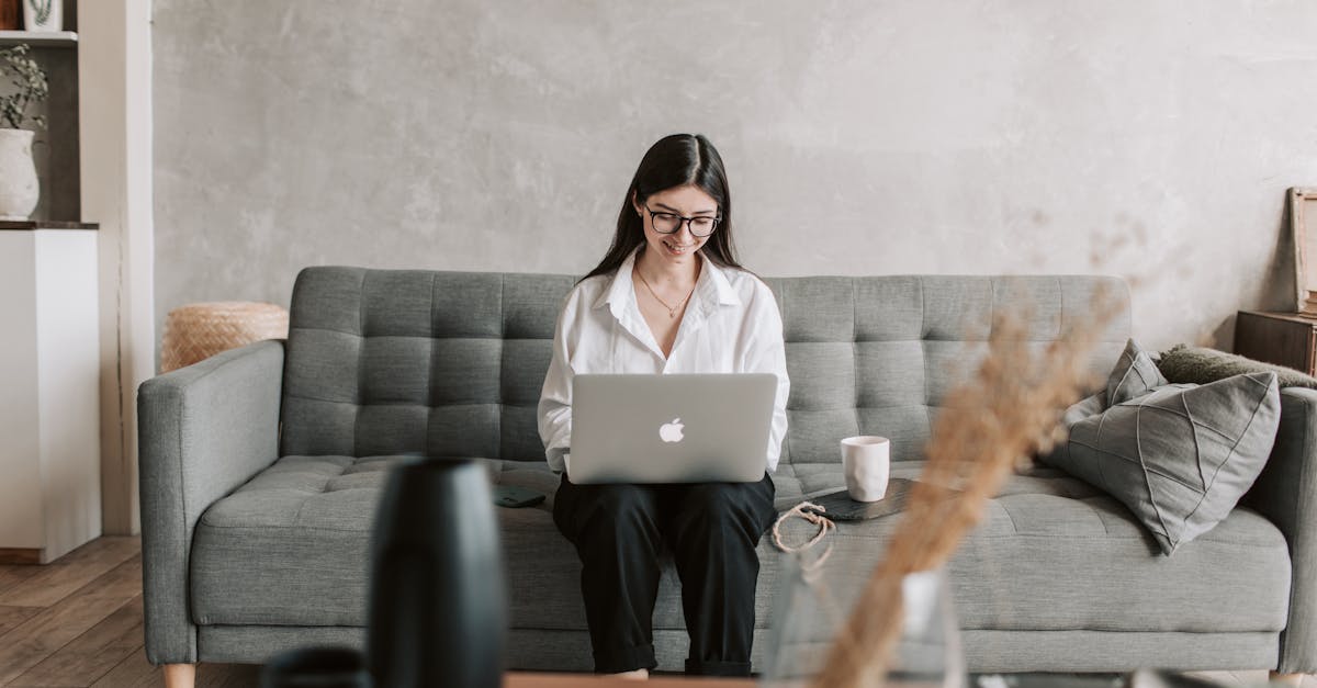 découvrez comment optimiser votre stratégie d'email prospecting pour attirer de nouveaux clients. apprenez les meilleures pratiques, des conseils efficaces et des outils essentiels pour réussir dans vos campagnes d'emailing.
