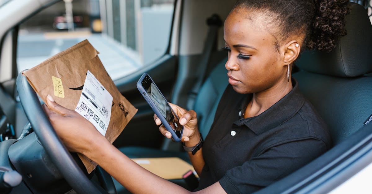 découvrez des stratégies efficaces pour améliorer la satisfaction client. apprenez à répondre aux attentes de vos clients et à les fidéliser grâce à des services de qualité et une écoute attentive.